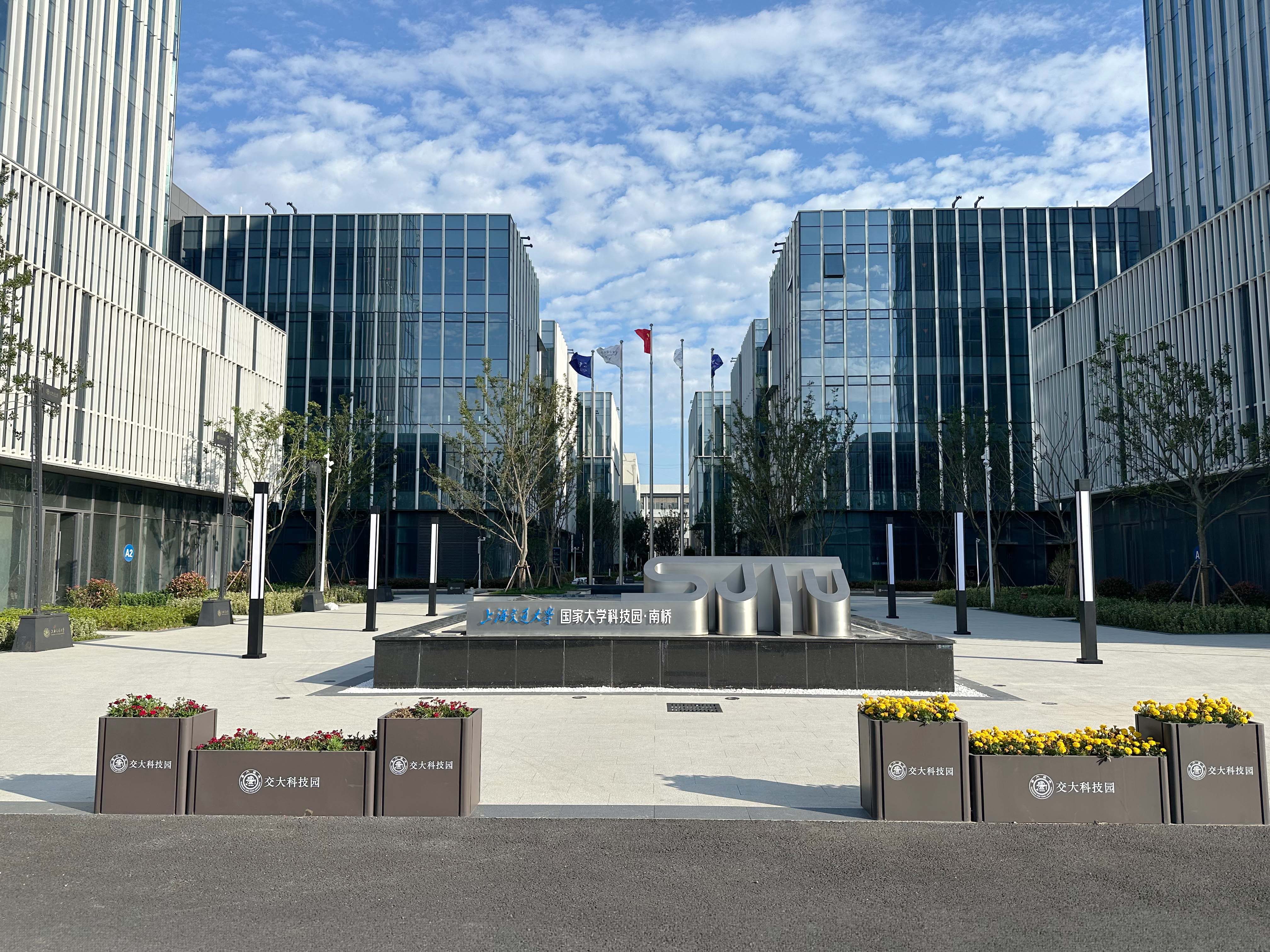 科技園門口修圖.jpg